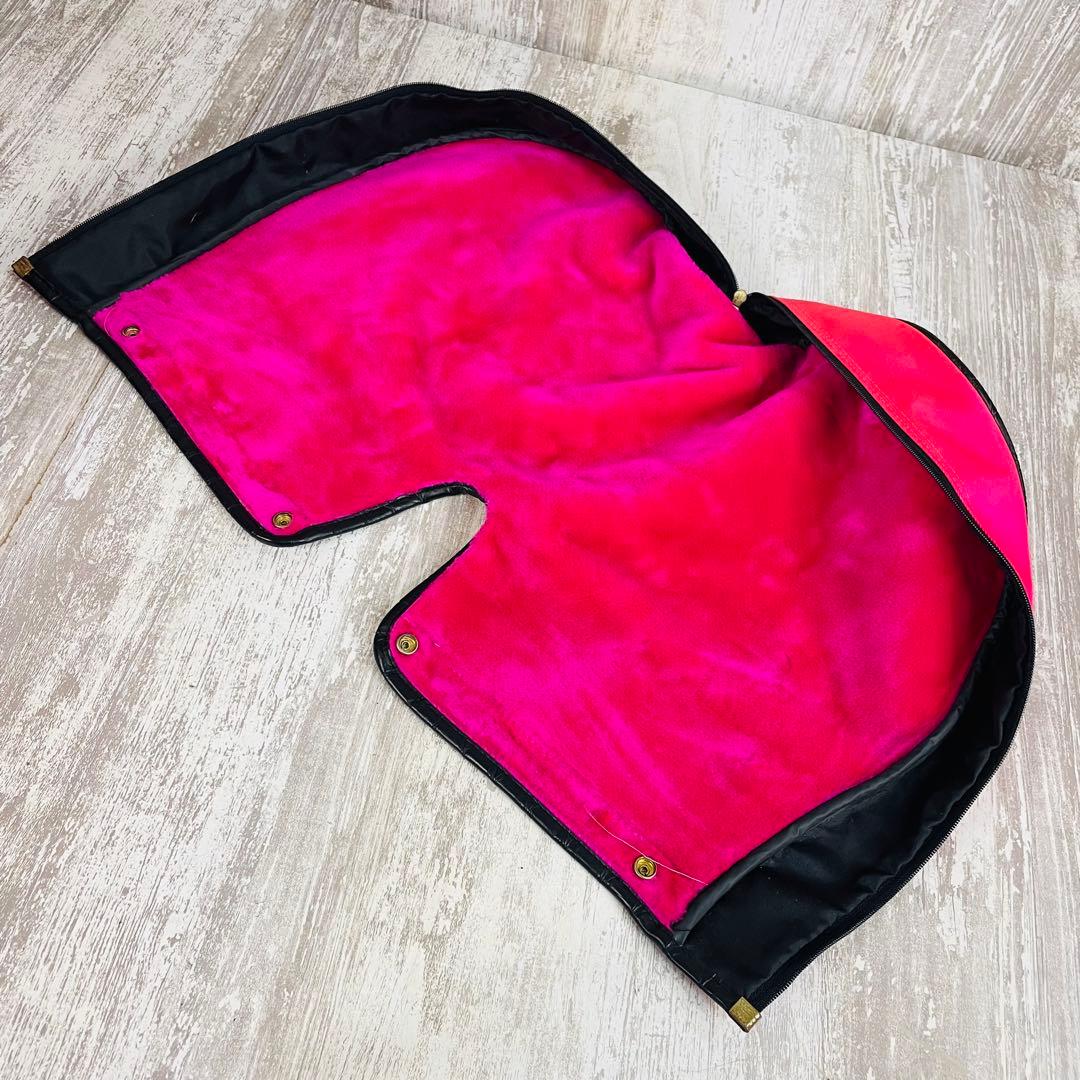 【希少品】BVLGARI ブルガリ キャディバッグ 型押し ロゴ刺繍 ピンク