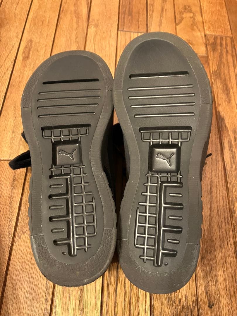 PUMA FR2梅コラボスニーカー 24