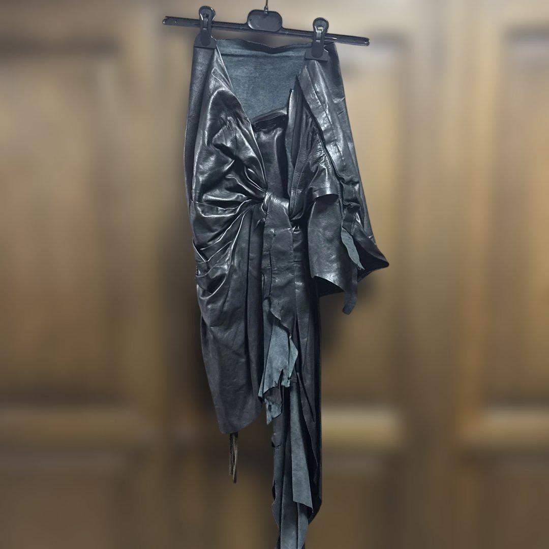 LGBイフシックスワズナイン　レザースカート