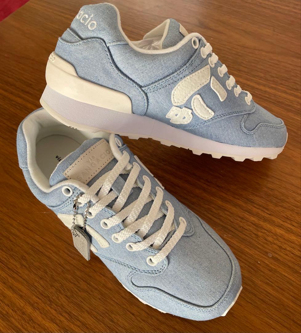 新品！にゅバランス スニーカー ライトブルー