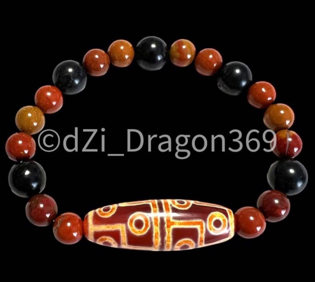 【一点限り】dZI ジービーズ 西蔵 上肯紅玉髄十二眼天珠のブレス