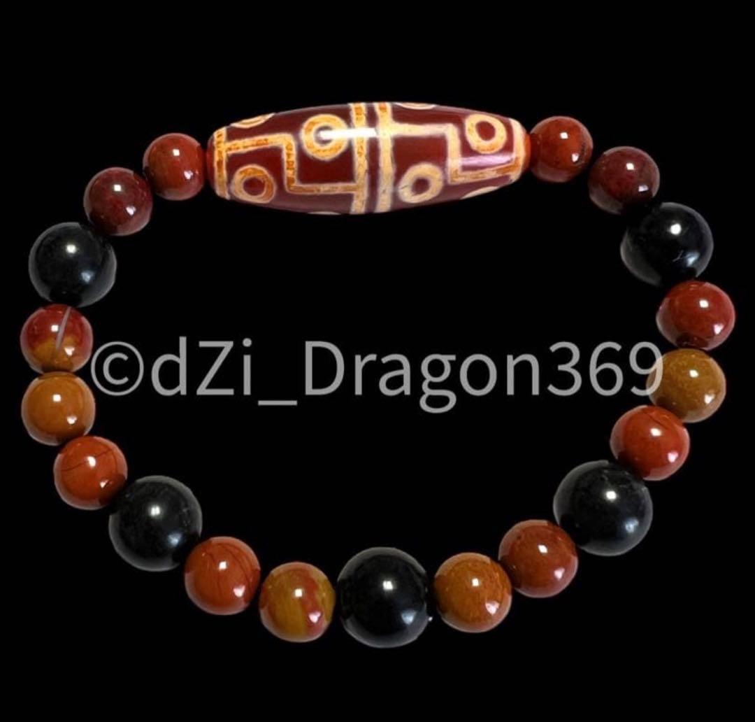 【一点限り】dZI ジービーズ 西蔵 上肯紅玉髄十二眼天珠のブレス