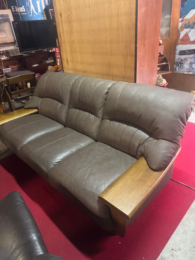 イーストウッド　ブラウン レザー3人掛けソファ