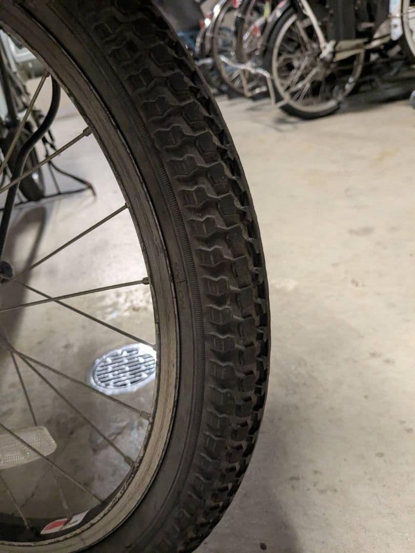 チャイルドシート付きシティサイクル