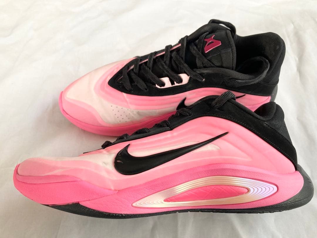 最終価格！ナイキ　バッシュ　A'One Leo Lights EP