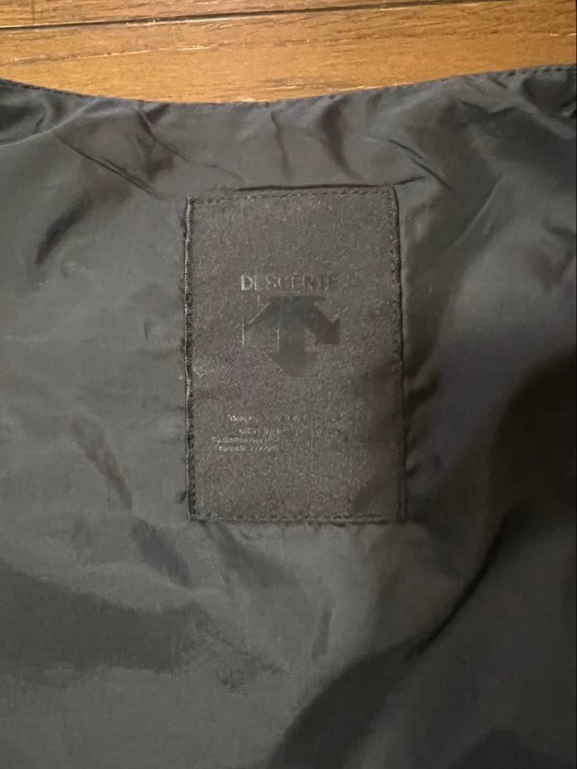 豆腐メンタルさん専用　デサント オルテライン　ダウンベスト　ブラック　M