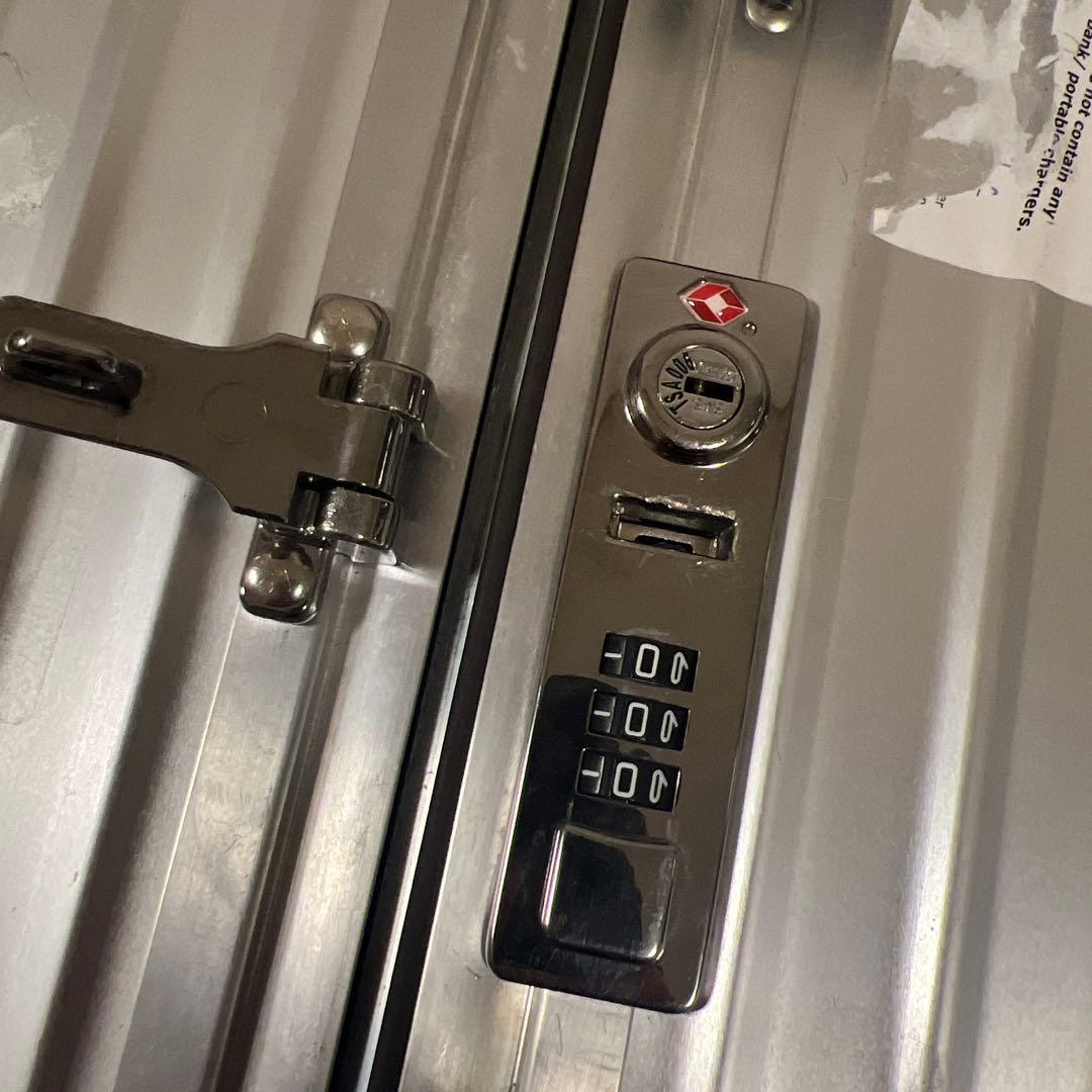 【週末限定値下げ/レア・訳あり】リモワ スーツケース クラシック フライト 4輪