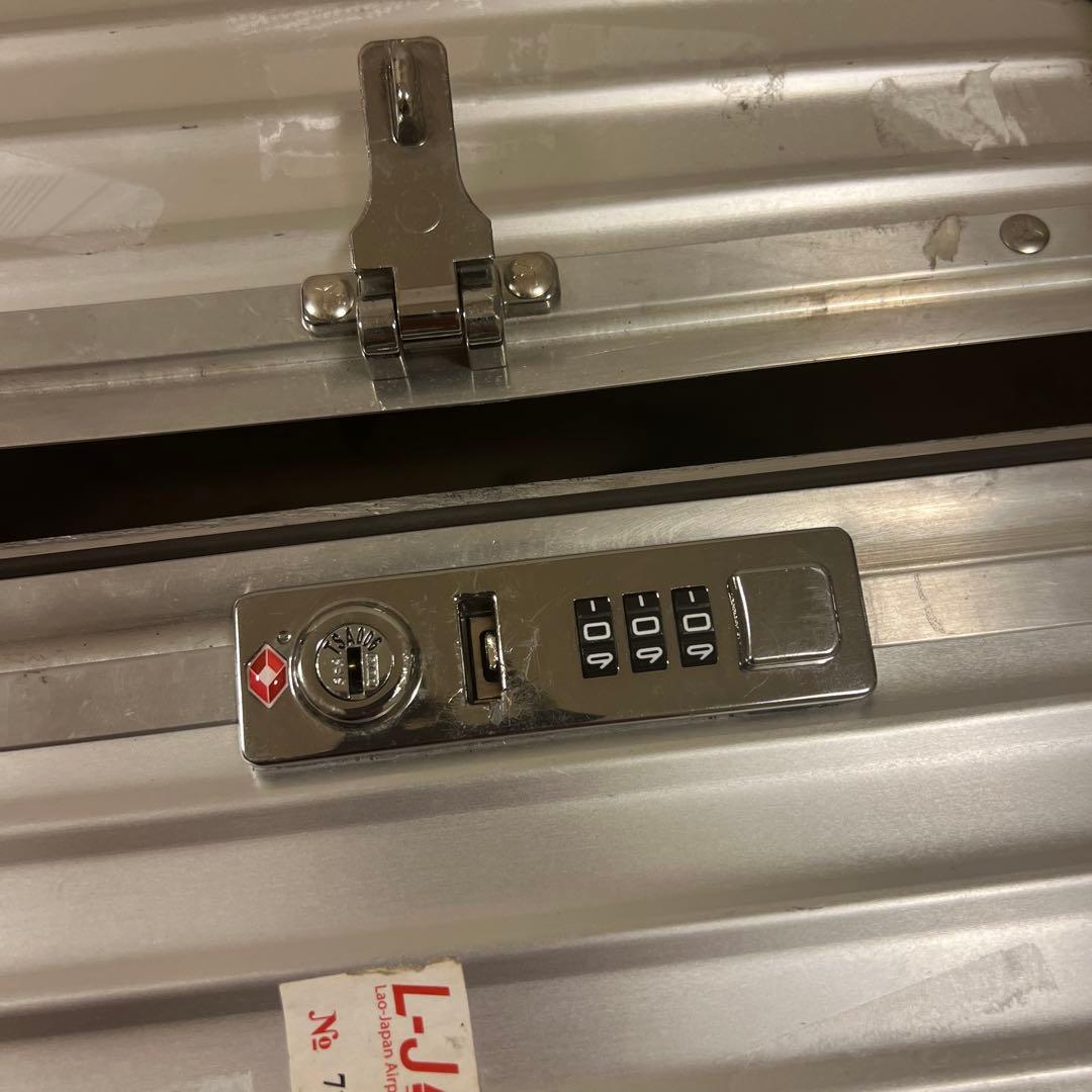 【週末限定値下げ/レア・訳あり】リモワ スーツケース クラシック フライト 4輪