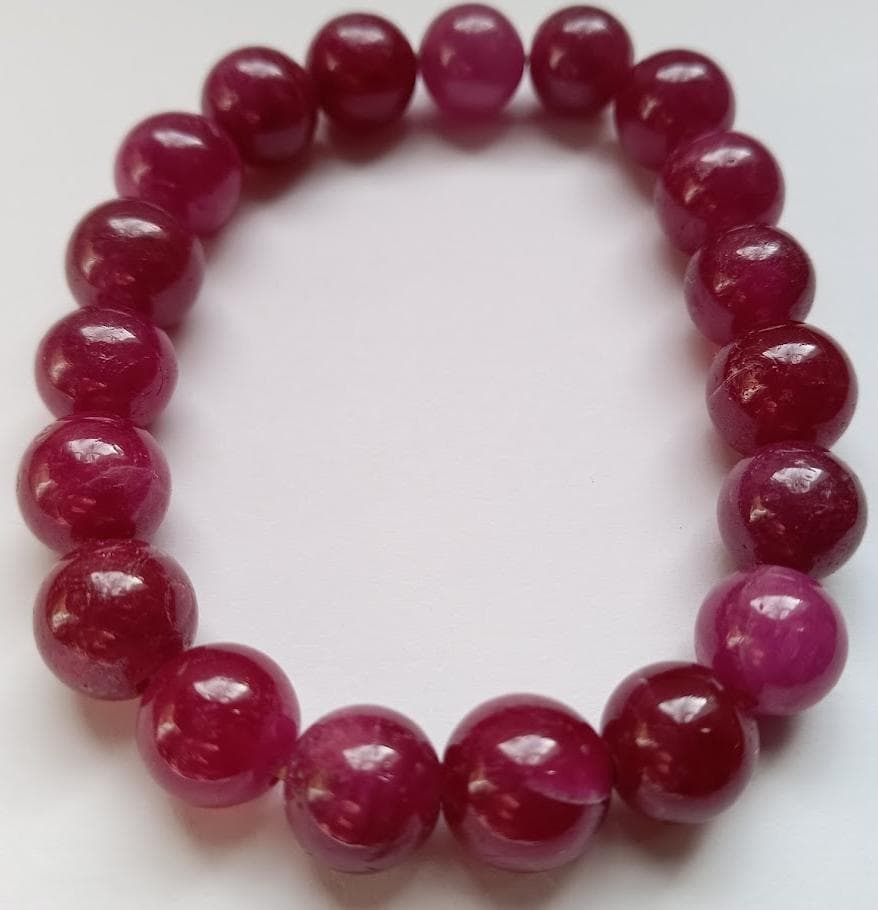 トリ―テッドルビー天然石8mmブレス