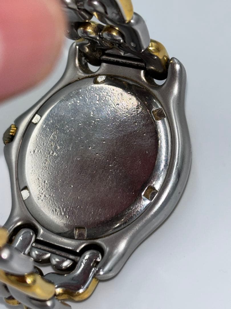 タグ・ホイヤー プロフェッショナル 200