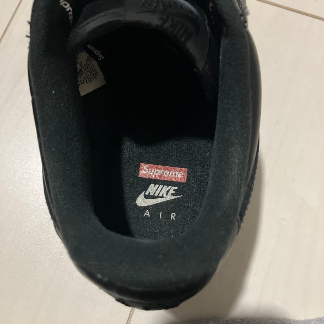 箱付き シュプリーム×エアフォース1 黒