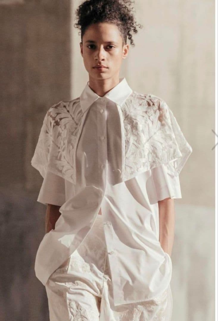 も*も様 新品タグ付 CINOH SUPIMA ハーフスリーブケープシャツ