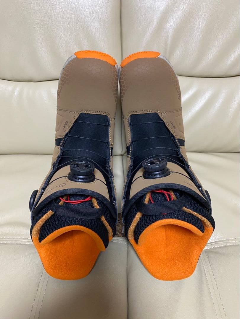 お値下げ中！！NIDECKER ALTAI スノーボードブーツ 23-24モデル