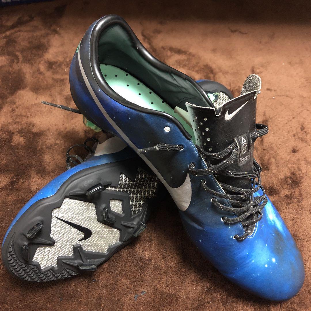 サッカースパイク マーキュリアル