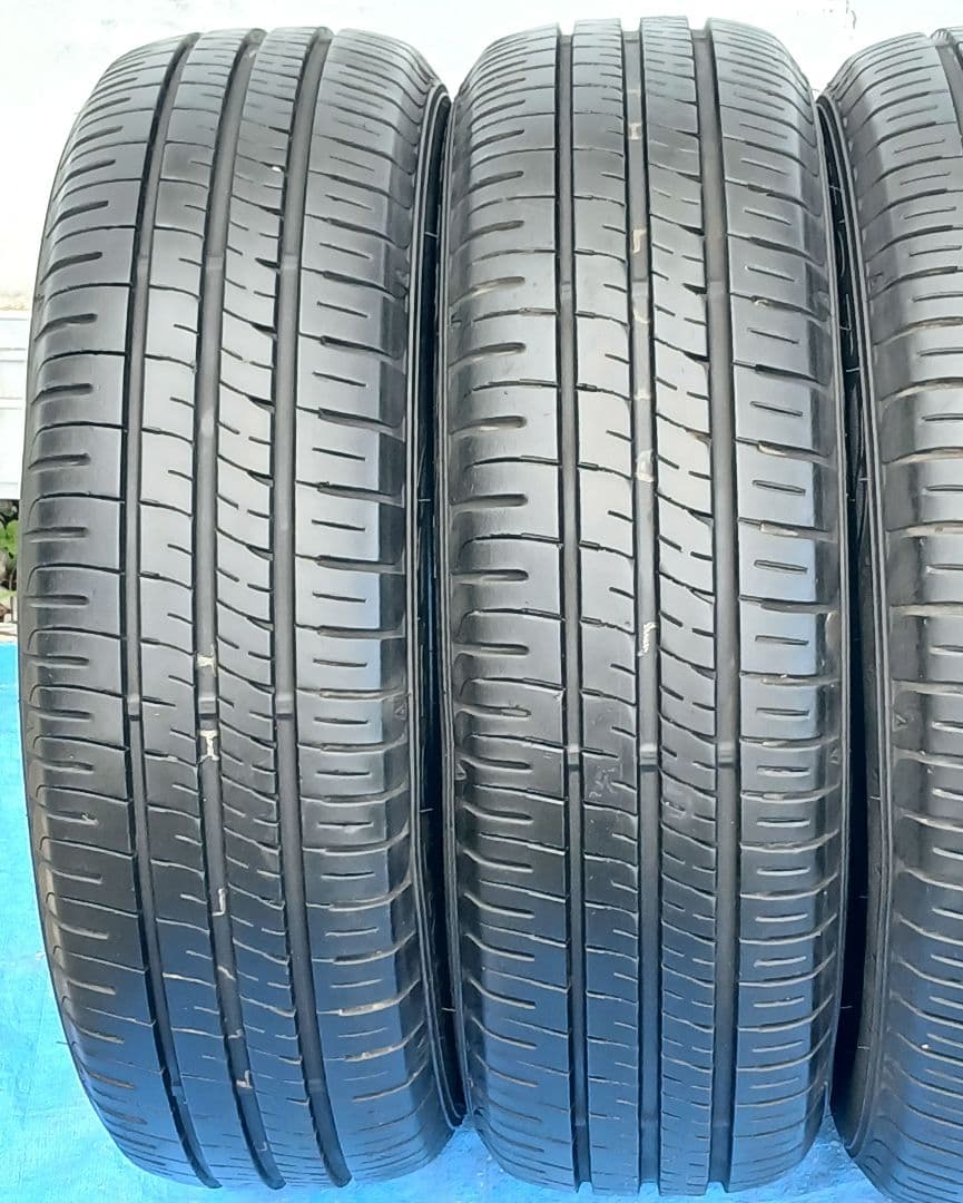 195/65R15　メーカーDUNLOP 　製造年2023年　4本セット