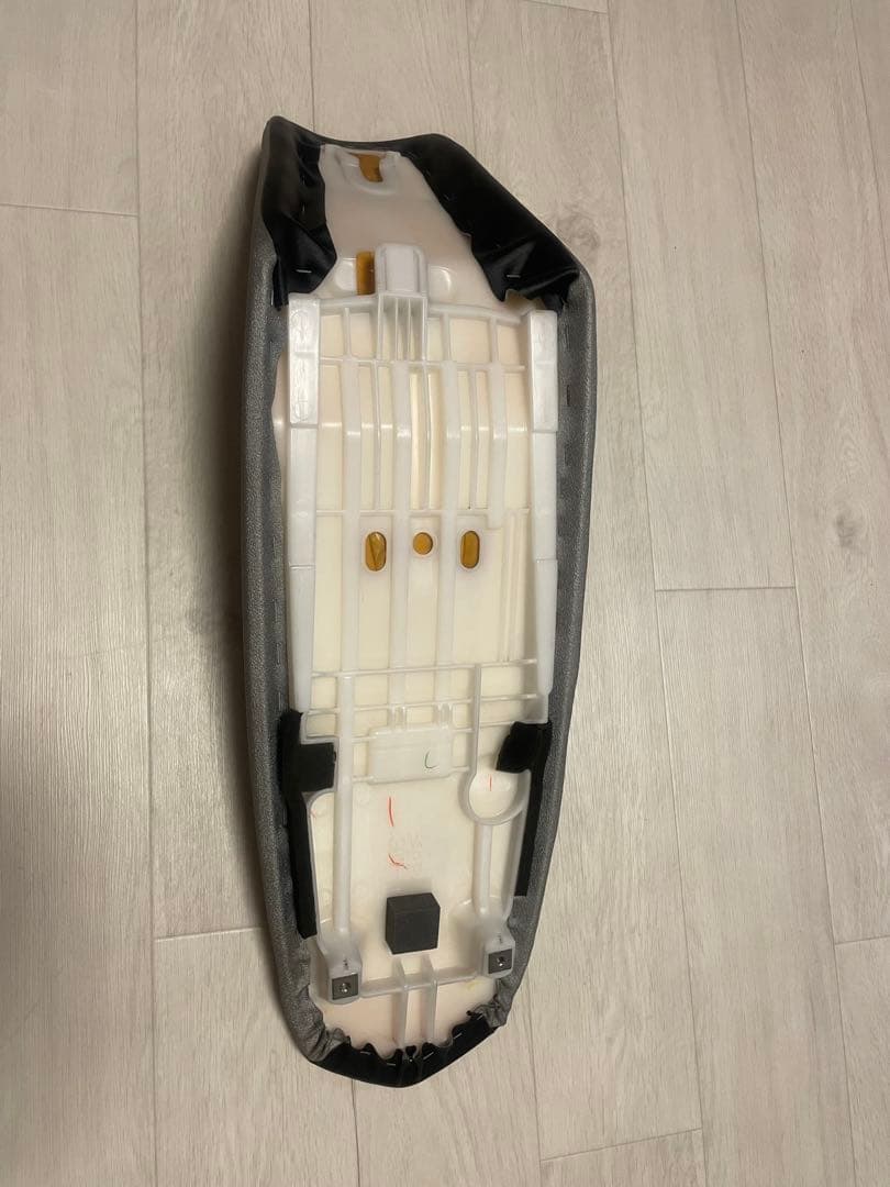 中古　状態良し　WR250X／Rのヤマハ　ハイシート（セミダブルシート）