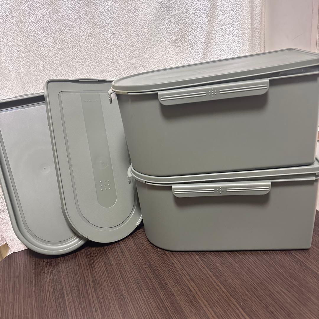 Tupperware タッパーウェア　キッチンキーパー　ハーフ2個セット