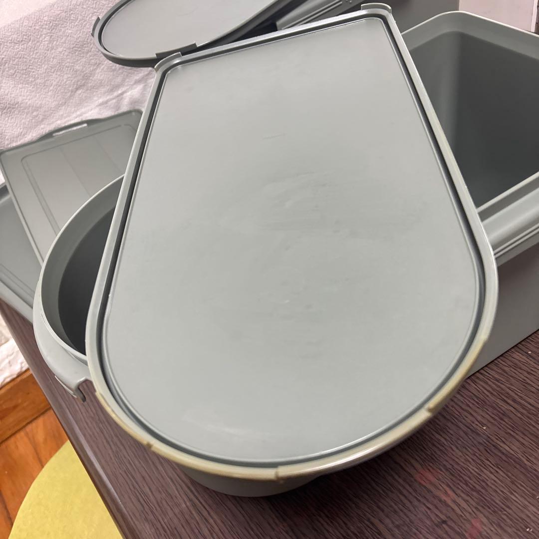 Tupperware タッパーウェア　キッチンキーパー　ハーフ2個セット