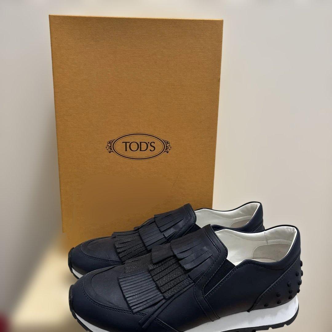 美品TOD'S☆ネイビー フリンジ付きスニーカー