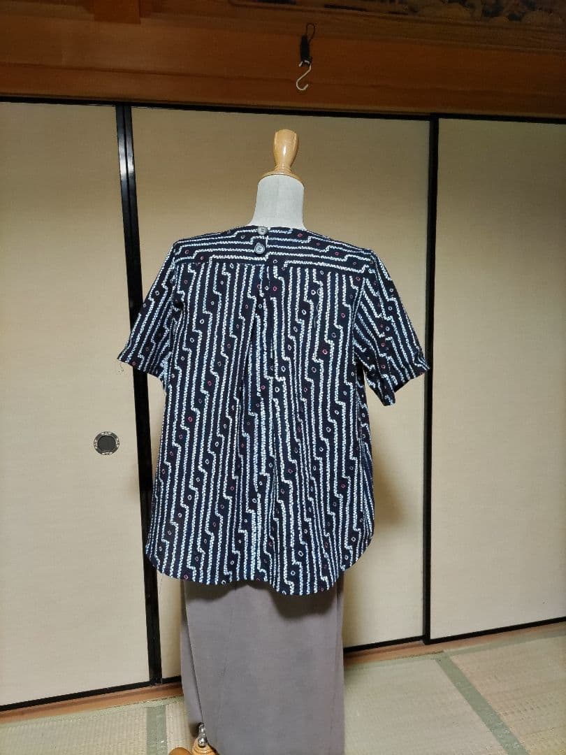 まみ　絞り浴衣からリメイク　涼しい半袖プルオーバー⑩⑤2枚組　エコ実