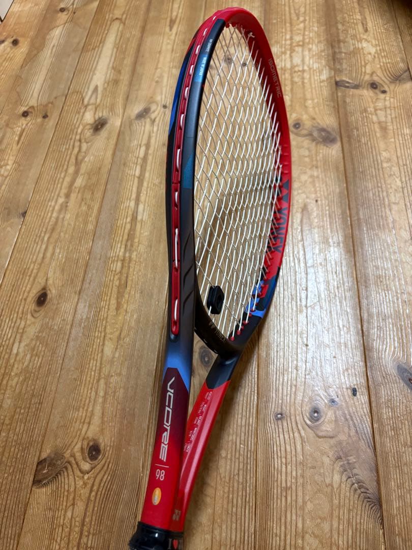 【美品】 VCORE98 ヨネックス最新モデル