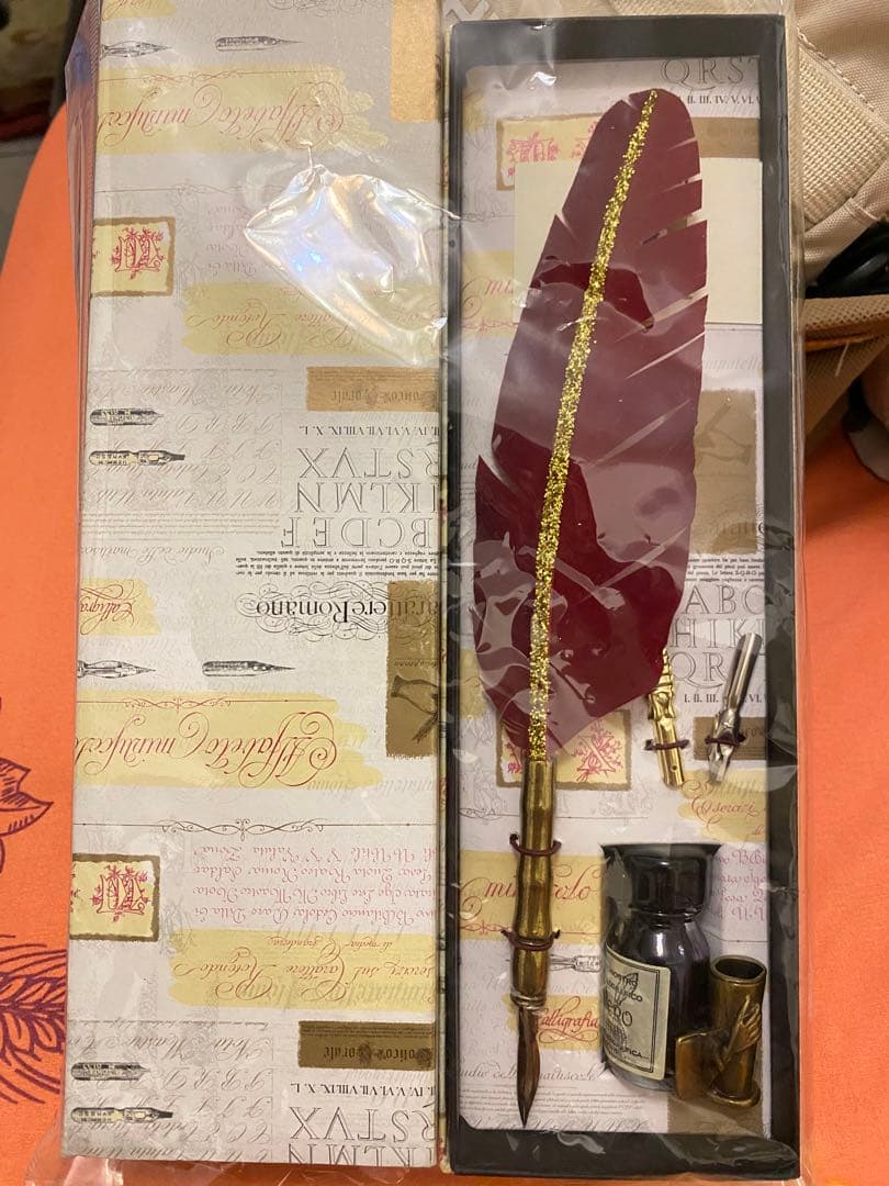 イタリア　羽根ペン