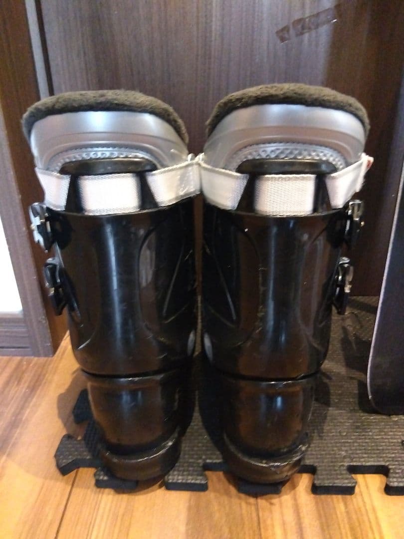 お買い得‼️CARVING/男女兼用/スキーセット・メンテ・WAX済み✔