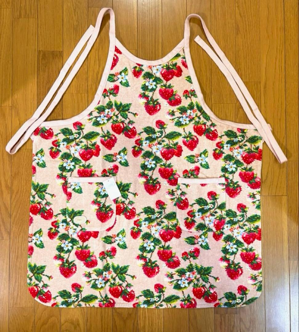 フェイラー エプロン　ストロベリーフィールド　いちご　ピンクベージュ