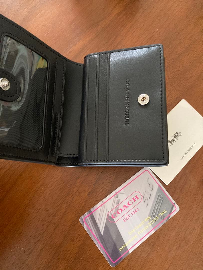 COACH スヌーピー　二つ折り財布　 スヌーピー財布 コーチ　未使用