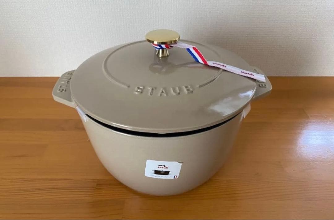 staub ストウブ ラ・ココット de GOHAN L 20cm リネン