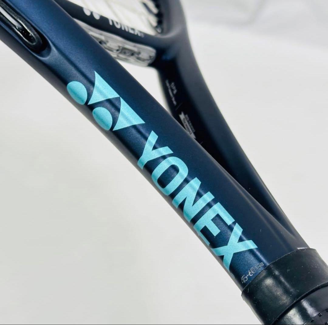 YONEX ISOMETRIC 硬式テニスラケット