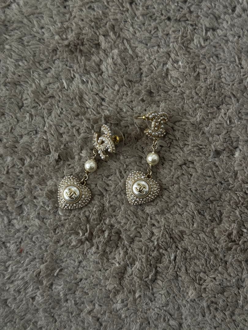 CHANEL ハートピアス フェイクパール＆ラインストーン 箱あり