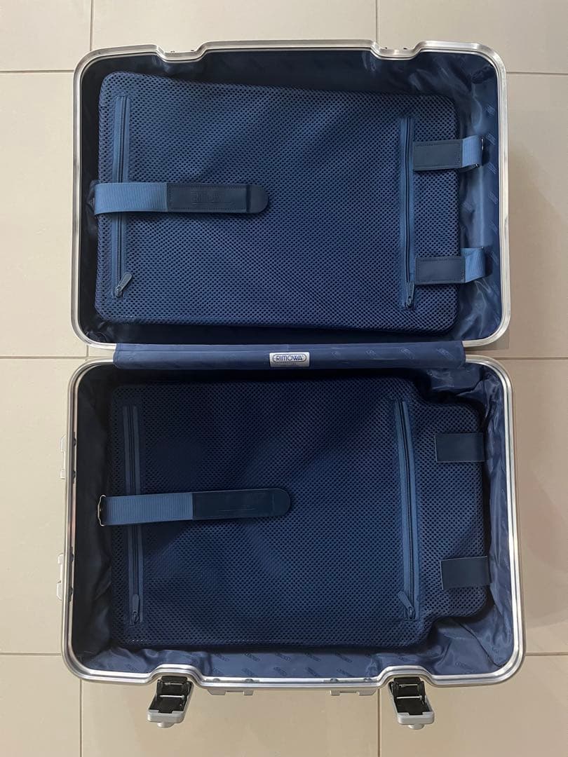 RIMOWA リモワ トパーズ 2輪