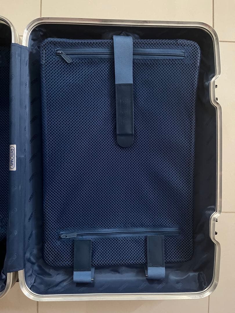 RIMOWA リモワ トパーズ 2輪