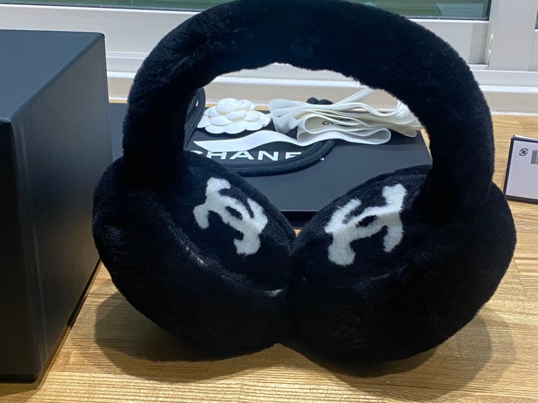 ◆新品未使用◼️CHANEL◼️シャネル イヤーマフ プレゼントにもG-DRAGON
