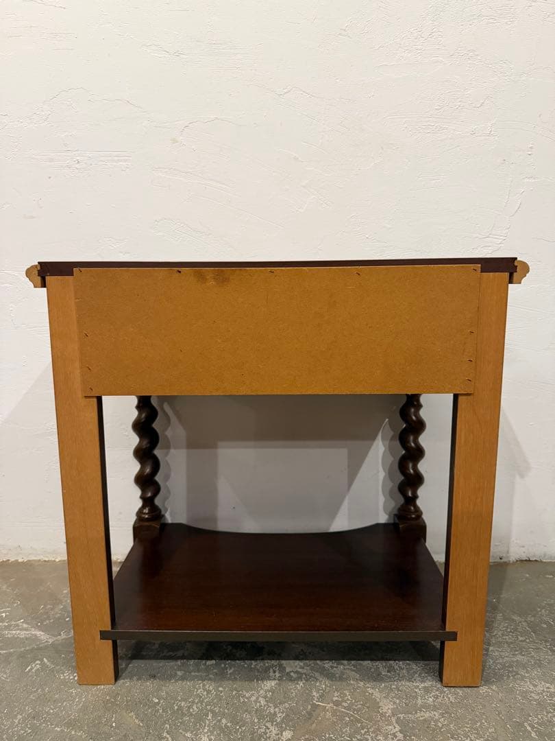 年末年始saleビンテージ　木製サイドテーブル　ベッドサイド　no.2