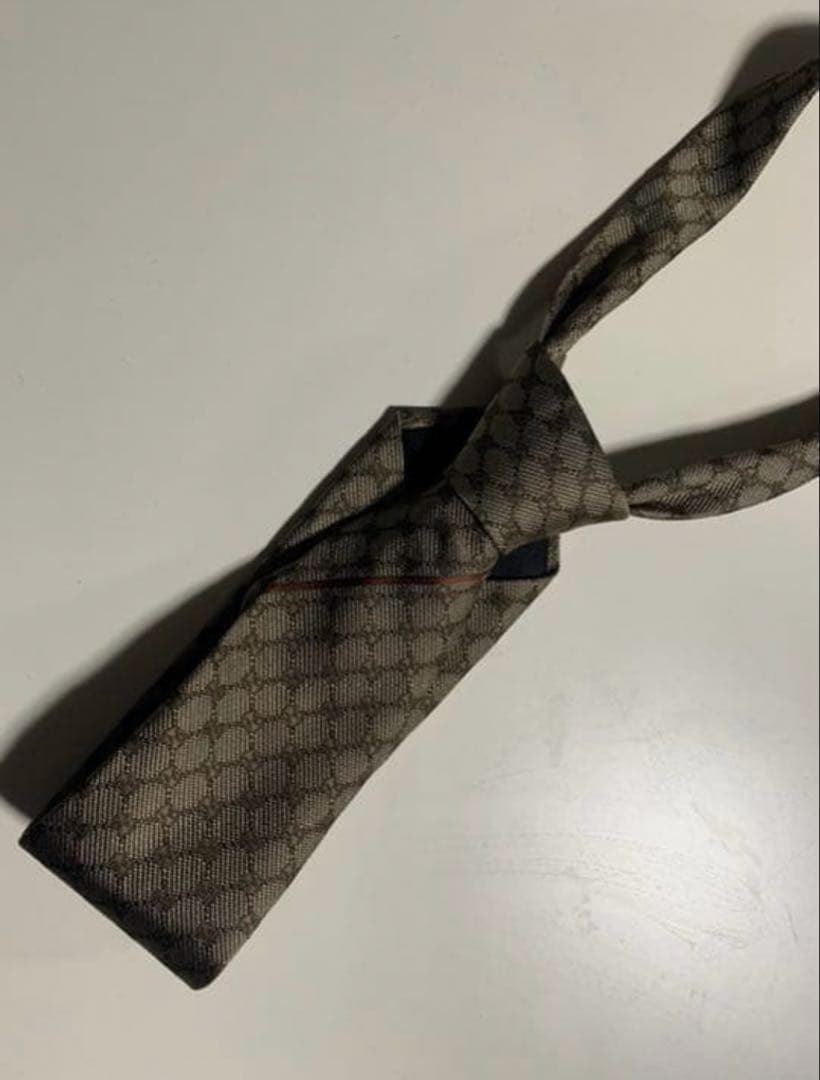 GUCCI ネクタイ　GGパターン柄　シルク