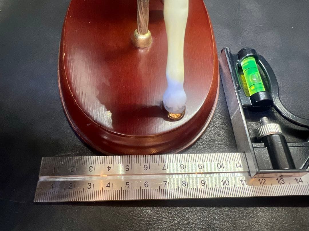 陶器製 馬の置物 花の装飾付き