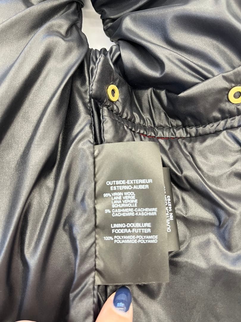 DUVETICA フード付きダウンベスト 40サイズ