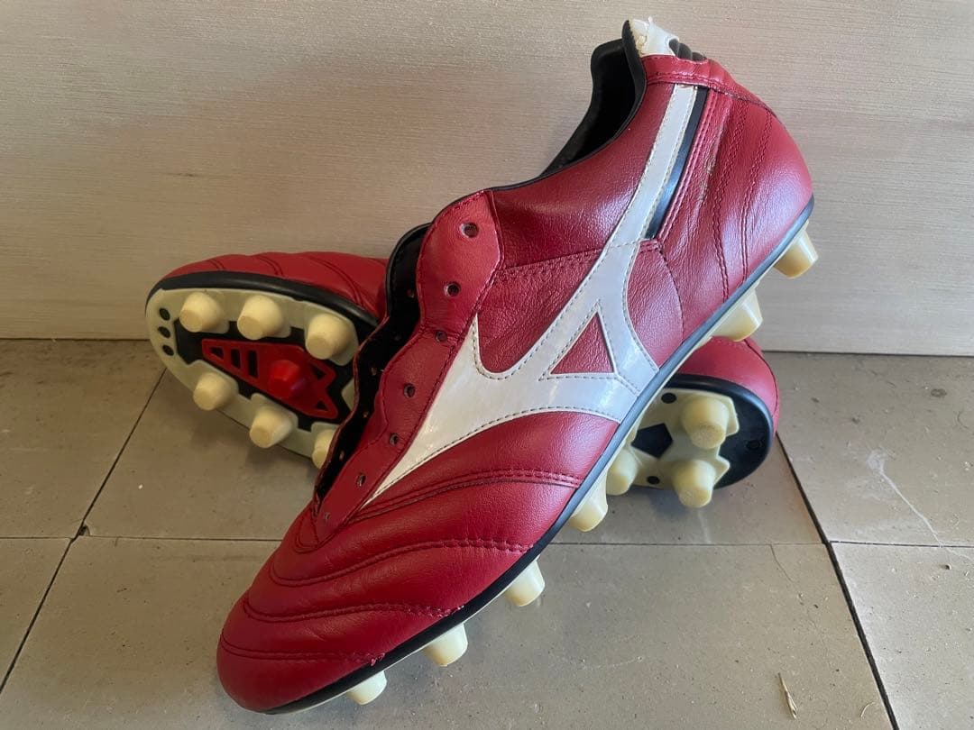 【超希少】ミズノ　モレリア2 レッド×ブラック