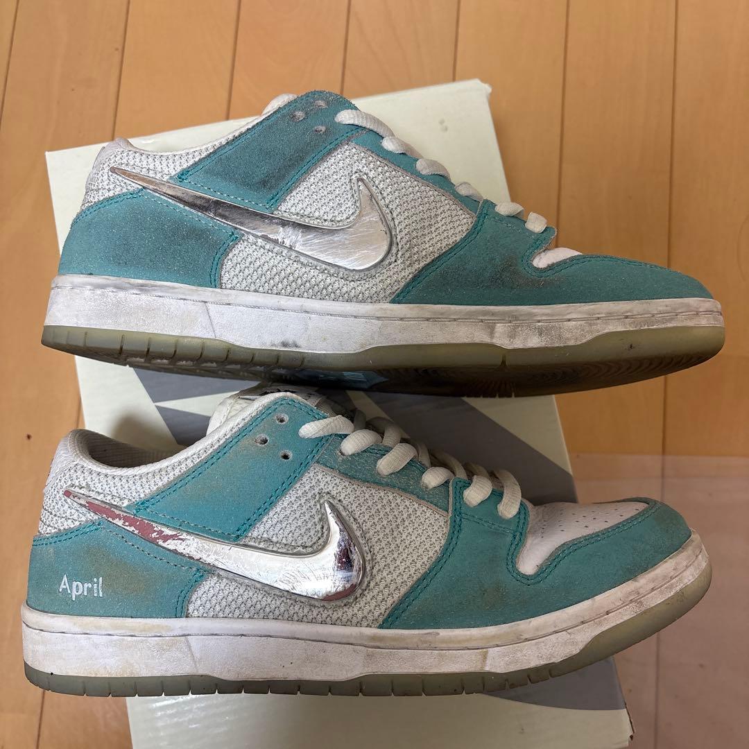 T*酢様 Nike SB Dunk Low Pro 青/グレー