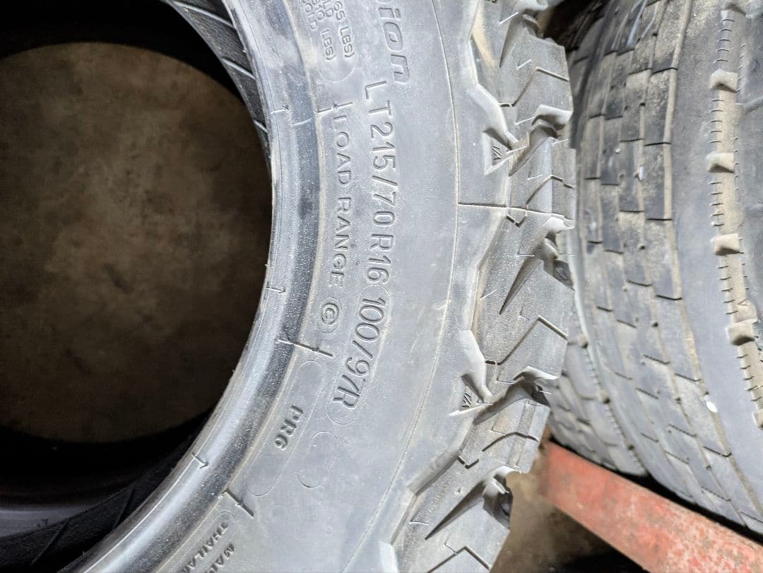 か*あ様 BFグッドリッチAll-Terrain　KO2ホワイトレター215/7