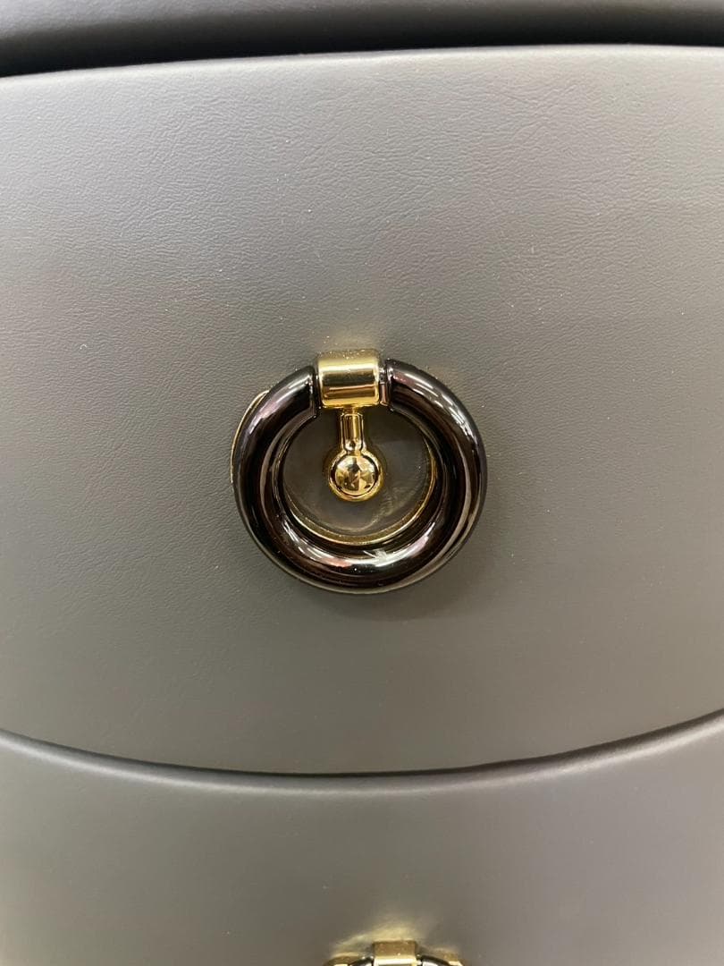 充電機能付き　サイドテーブル　ナイトテーブル　ライト付き　引出し　チェスト　収納