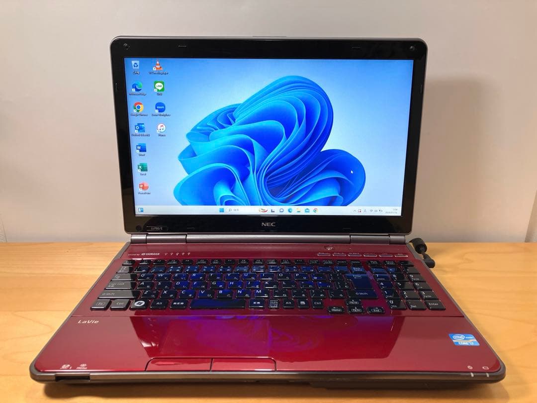 ハイスペック　ノートパソコン　COREi7/SSD240/メモリ16/オフィス付