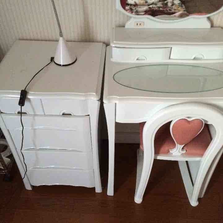 コメントくださいね♥︎鏡台♡定価8万円以上☆3点セット