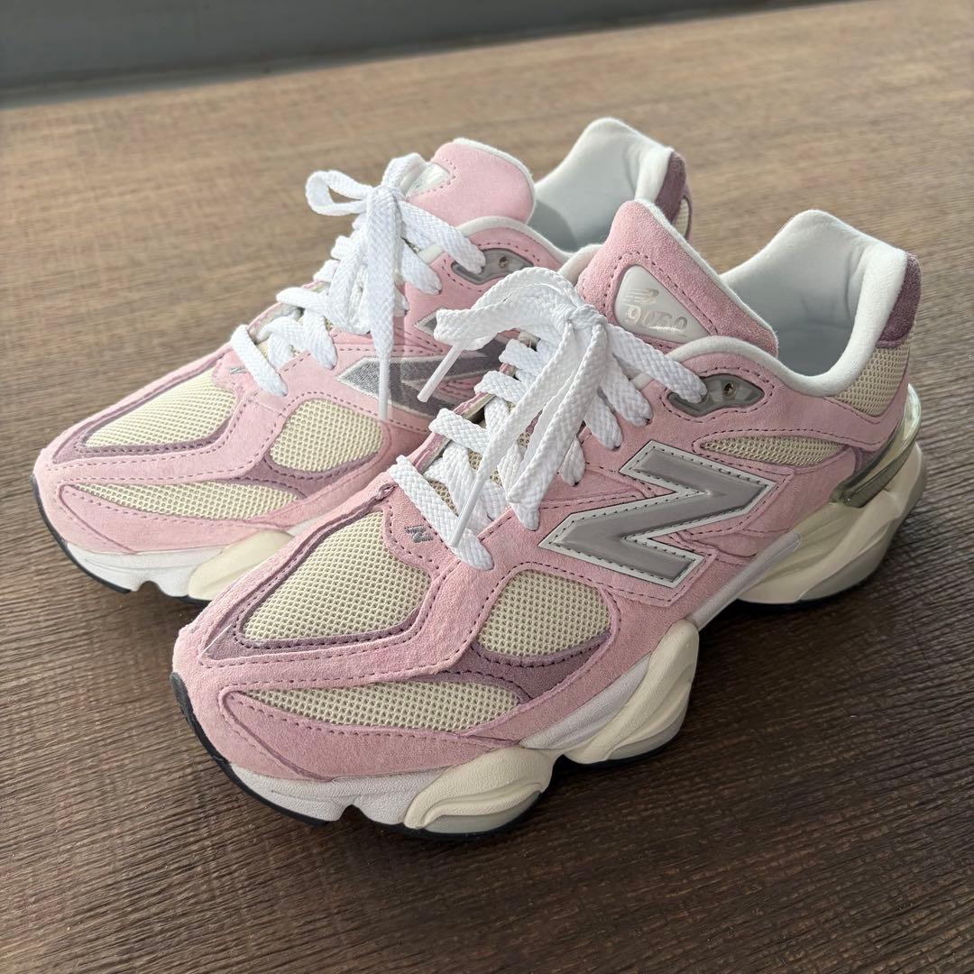 【美品】ニューバランス U9060LBC ピンク 24cm スニーカー