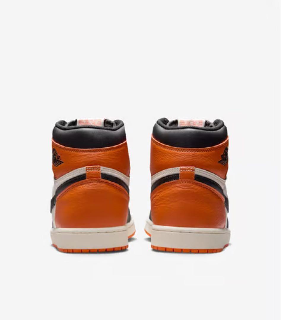 NIKE エアジョーダン1レトロHIGH OG