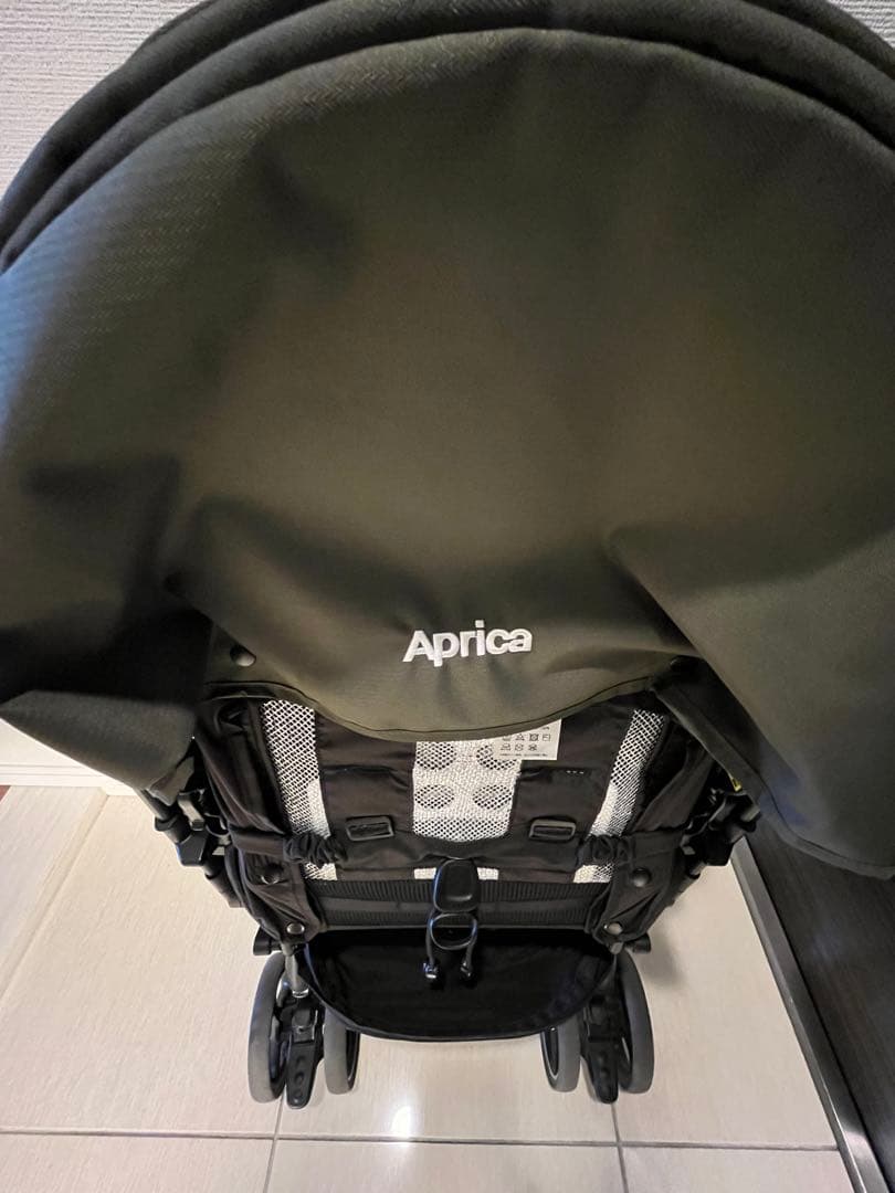 アップリカ　ベビーカー　ラクーナビッテクッション　アカチャンホンポ　限定カラー