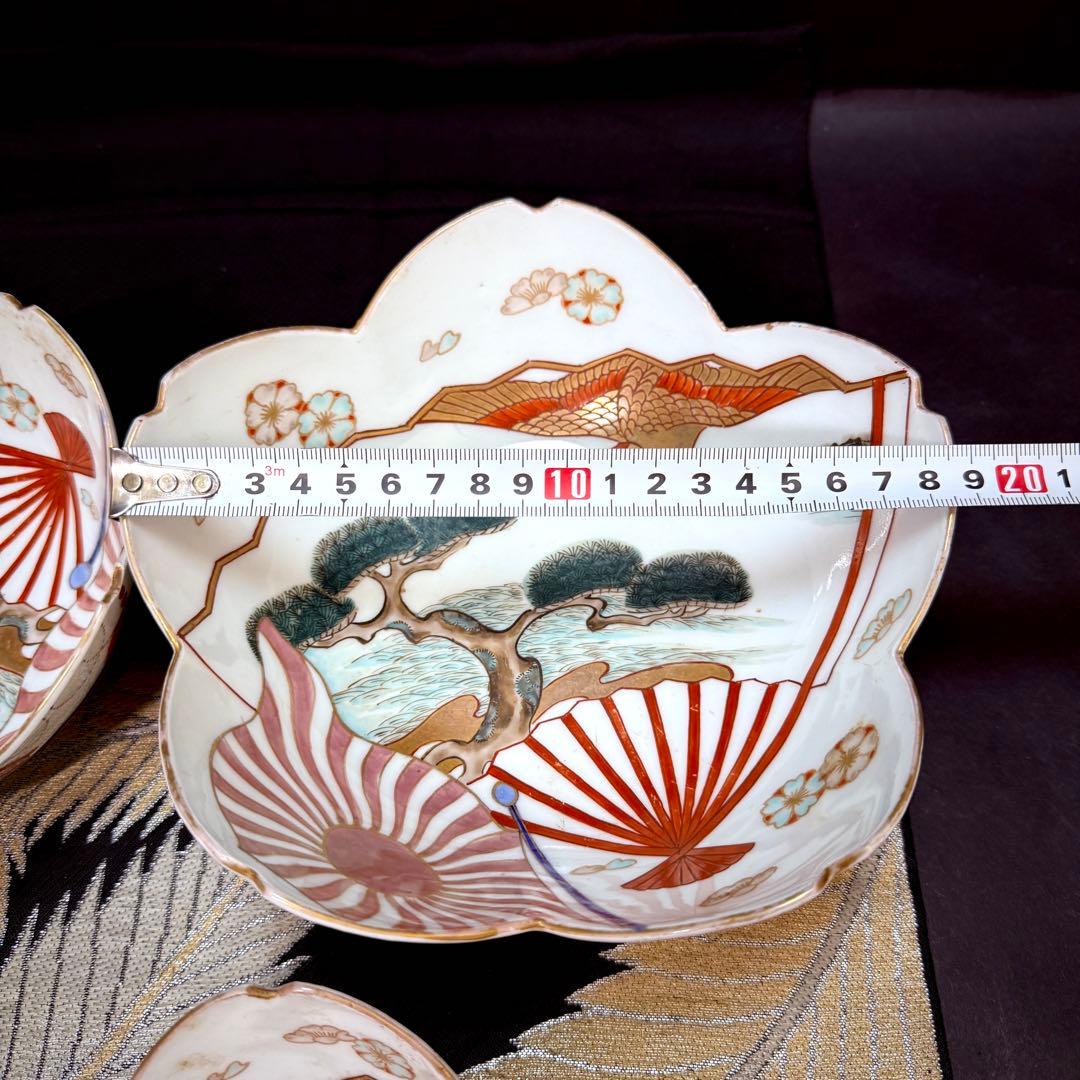 有田焼　古伊万里　松鶴山水絵花形　手描き　皿　3客　セット　江戸中期