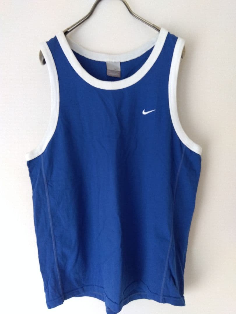 ✦るん様✦　　　Nike 青 ナイキ　タンクトップ